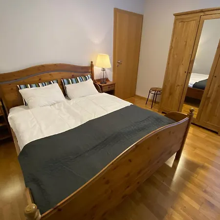 Sonnalm 102 アパート ラウリス